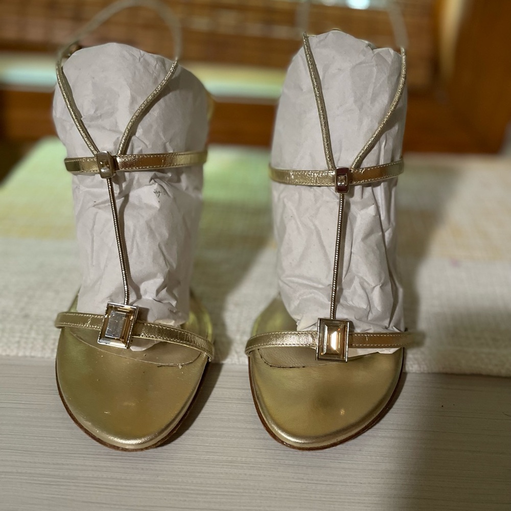 Stuart Weitzman Tbar gold leather high heeled sandal